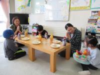 みんなでいただきます。